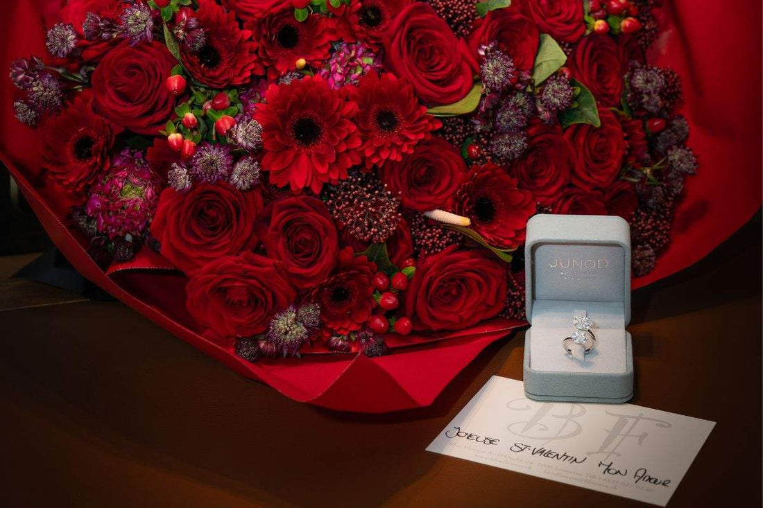 Bouquet de fleurs et bijou