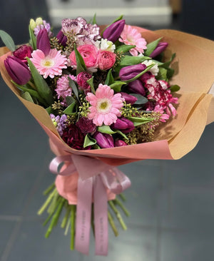 Élégance Pourpre – Bouquet de Saison Pétillant