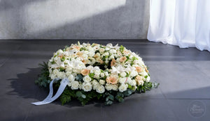 Couronne de Deuil Tendresse Éternelle | Roses & Lys Blancs Livraison | Lausanne |  Suisse