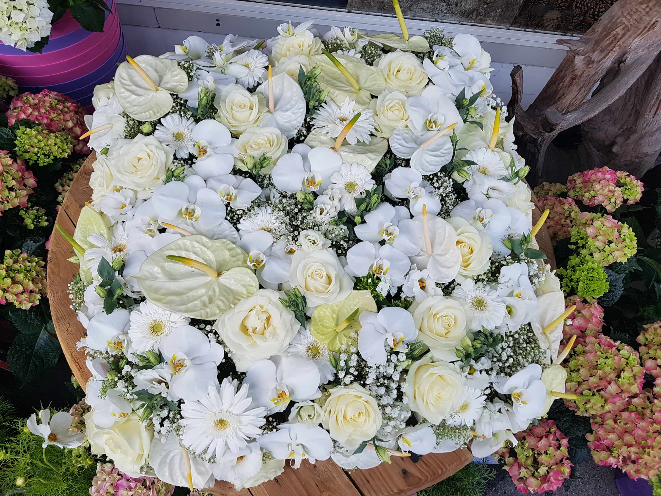 Coussin Funéraire de Luxe Lausanne | Hommage Prestige 500.- à 1000.-