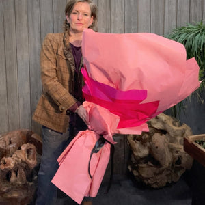 Букет «Сальма» | Гармония персика и малины в теплых тонах