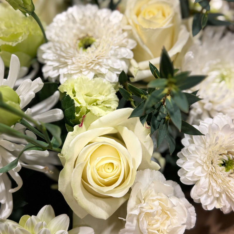 Source de Fraîcheur– Grand bouquet frais – Fleuriste à Lausanne | Livraison de Fleurs en Clinique