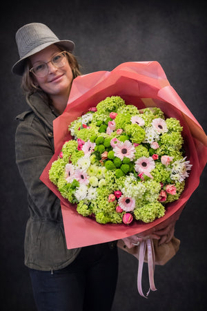 Bouquet Journée de la Femme 8 Mars | Prestige & Livraison Lausanne