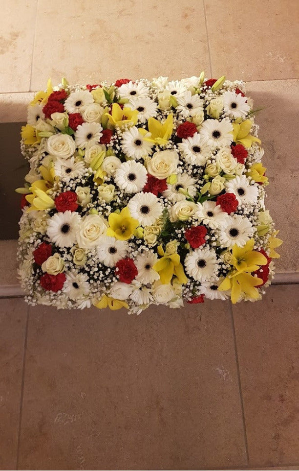 Coussin de fleurs Dernier hommage